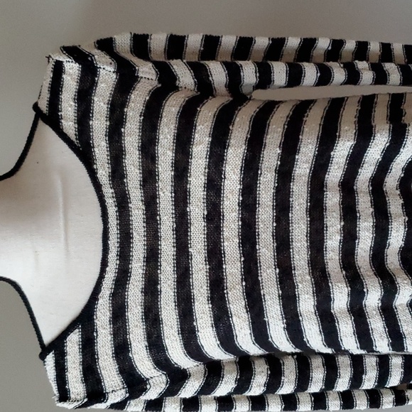 Free People NWOT Black and Ivory Stripes Sweater Dress Size XS - Picture 2 of 5